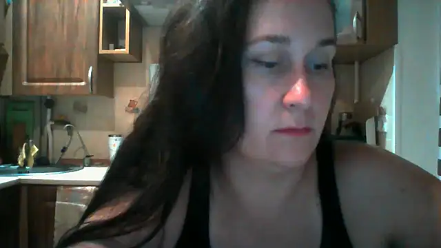 Snapshot of Amandda_ chatting on 09.08.25 Amandda online show from 09.08.25