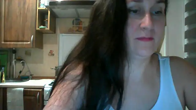 Snapshot of Amandda_ chatting on 09.18.25 Amandda online show from 09.18.25