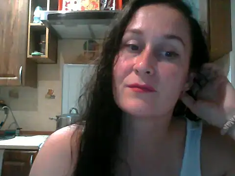 Snapshot of Amandda_ chatting on 09.19.25 Amandda online show from 09.19.25