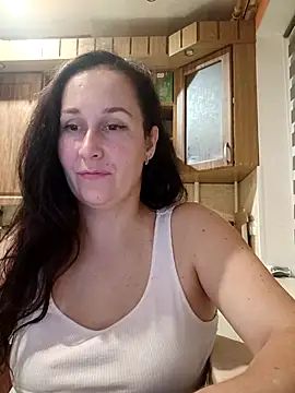 Snapshot of Amandda_ chatting on 09.22.25 Amandda online show from 09.22.25