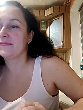 Snapshot of Amandda_ chatting on 10.07.25 Amandda online show from 10.07.25