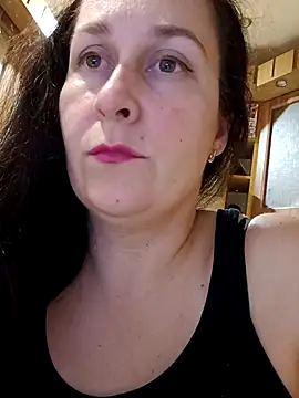 Snapshot of Amandda_ chatting on 10.14.25 Amandda online show from 10.14.25