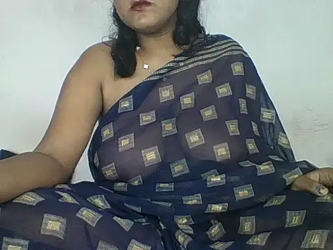 Snapshot of Cute_mikii chatting on 11.30.25 Cute mikii online show from 11.30.25