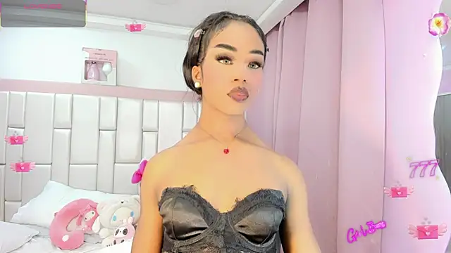 Snapshot of DarliingSweet chatting on 04.22.26 DarliingSweet online show from 04.22.26