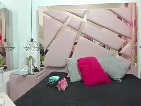 MiaCours online show from 09.12.25