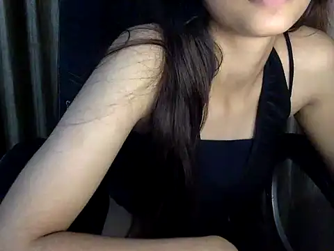 Snapshot of _kamyaa09 chatting on 10.03.25  kamyaa09 online show from 10.03.25