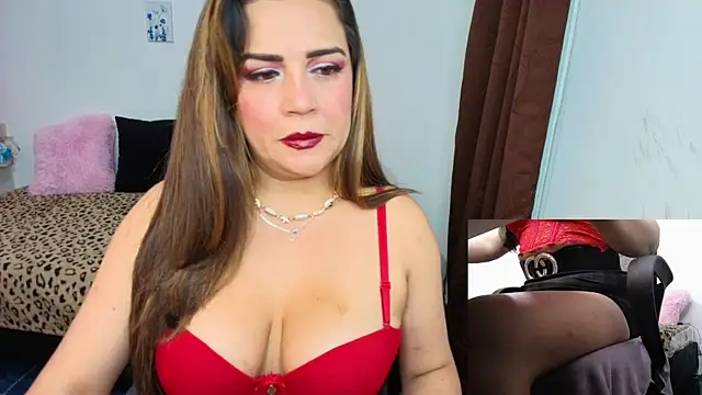 Snapshot of Paulina-Becerraa chatting on 07.03.26 Paulina-Becerraa online show from 07.03.26