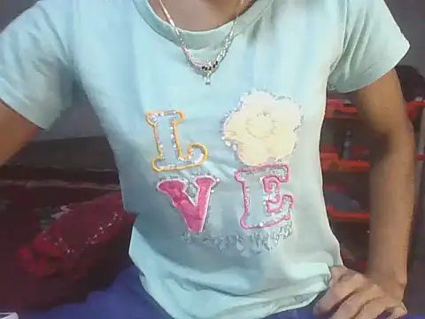 Snapshot of mala2580 chatting on 09.26.25 mala2580 online show from 09.26.25