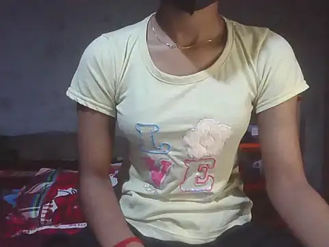 Snapshot of mala2580 chatting on 10.29.25 mala2580 online show from 10.29.25