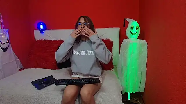 amy lennox online show from 10.30.25