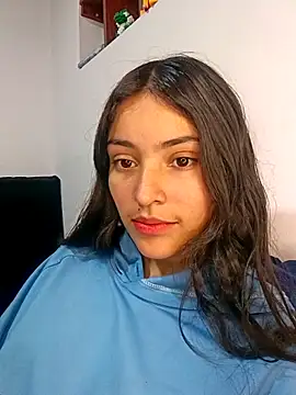 Snapshot of hotwife26 chatting on 02.08.26 hotwife26 online show from 02.08.26