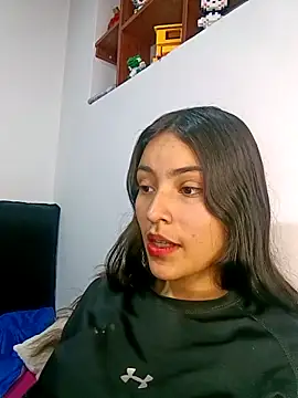 Snapshot of hotwife26 chatting on 02.10.26 hotwife26 online show from 02.10.26