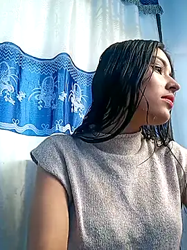 Snapshot of hotwife26 chatting on 02.17.26 hotwife26 online show from 02.17.26