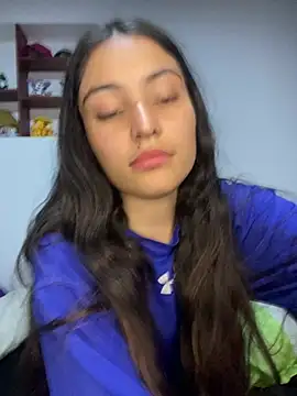 Snapshot of hotwife26 chatting on 03.03.26 hotwife26 online show from 03.03.26