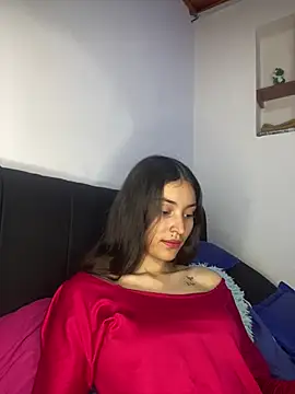 Snapshot of hotwife26 chatting on 04.09.26 hotwife26 online show from 04.09.26