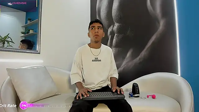 Snapshot of ender_h0t chatting on 11.26.25 ender h0t online show from 11.26.25