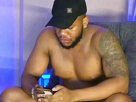 BenjaminCol  online show from 09.26.25