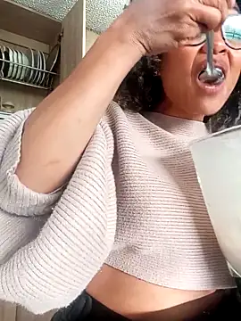 BiiancaEstradaa online show from 02.08.26