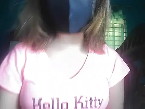 Snapshot of meghbalikargolponoy09 chatting on 11.25.25 meghbalikargolponoy09 online show from 11.25.25