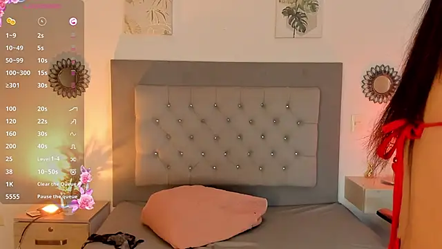 Seraphyne666 online show from 10.02.25