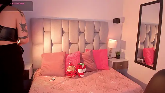 Seraphyne666 online show from 01.16.26