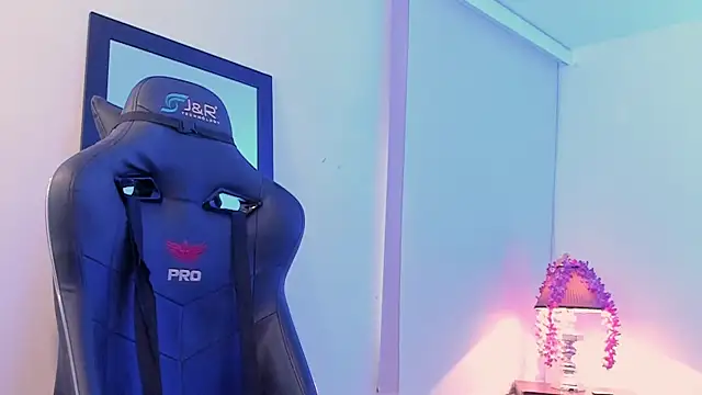 zeus blaze online show from 09.13.25