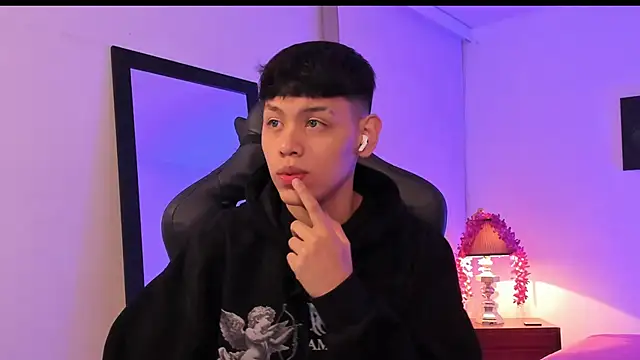 zeus blaze online show from 09.19.25