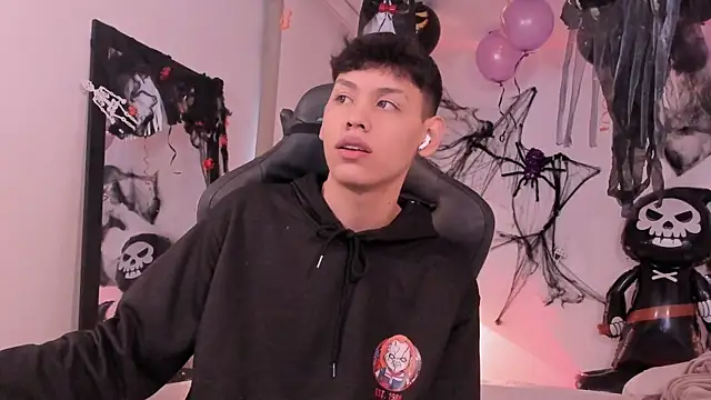 zeus blaze online show from 10.08.25