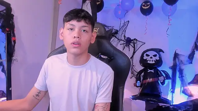 zeus blaze online show from 10.18.25