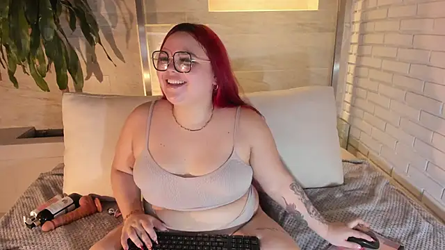 Lushi Love online show from 06.08.26
