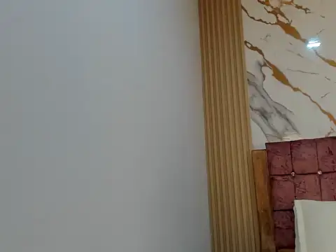 Snapshot of Saloome_miller chatting on 04.11.26 Saloome miller online show from 04.11.26