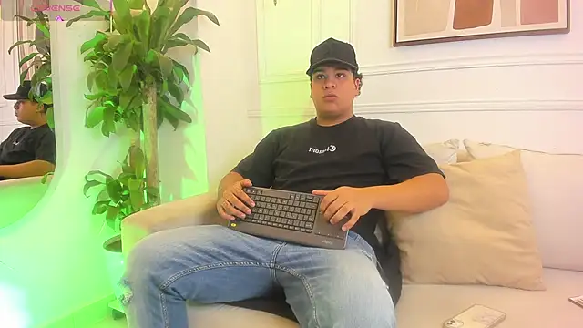 Naim Bennetsex online show from 09.25.25