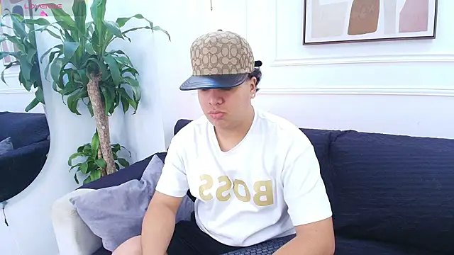 Naim Bennetsex online show from 10.06.25