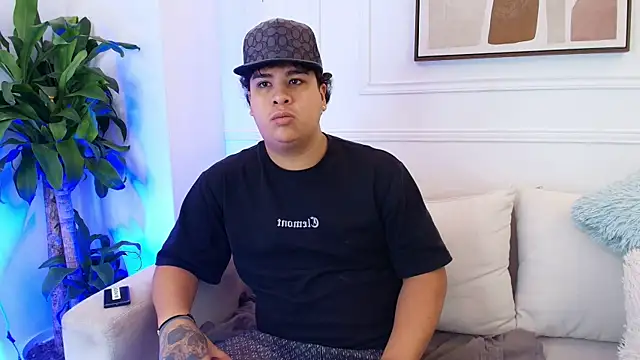 Naim Bennetsex online show from 11.04.25