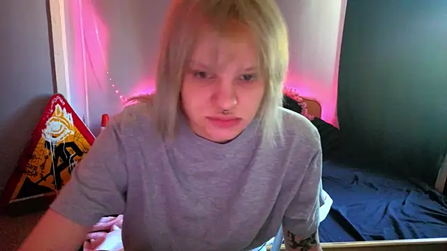 Elieiza xo online show from 05.17.26