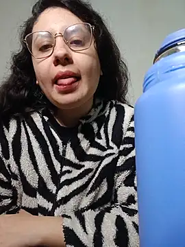 Snapshot of marmary84 chatting on 06.22.26 marmary84 online show from 06.22.26