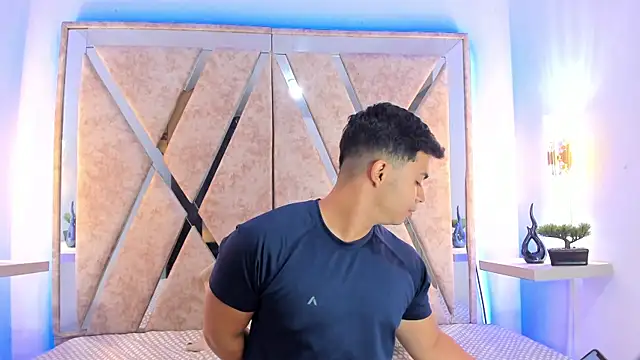 jayd muscle online show from 11.15.25