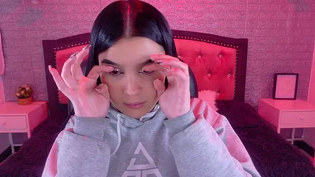 Natalie loffreda online show from 02.07.26