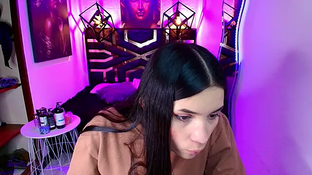 Snapshot of Natalie_loffreda chatting on 06.06.26 Natalie loffreda online show from 06.06.26