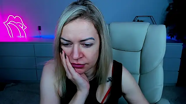 Anna Snows online show from 09.29.25