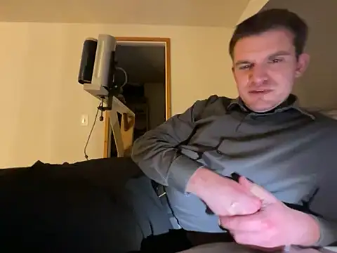 cumitted online show from 02.24.26