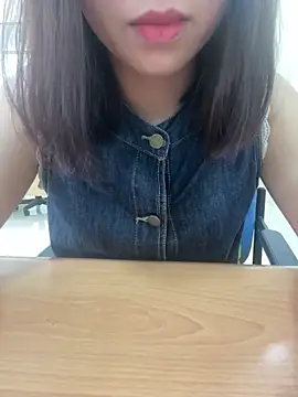 Snapshot of -NhaKy22 chatting on 04.09.26 -NhaKy22 online show from 04.09.26