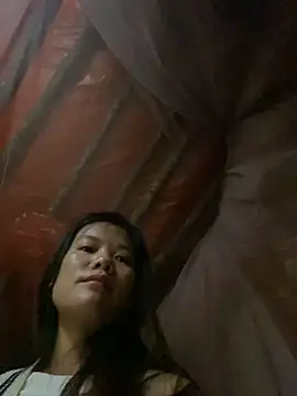 PhanHaa online show from 10.10.25