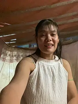 PhanHaa online show from 11.22.25