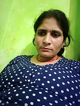 Snapshot of Hot-piuy chatting on 09.16.25 Hot-piuy online show from 09.16.25