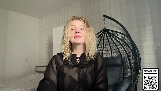 Blondie xoxoxo online show from 03.24.26
