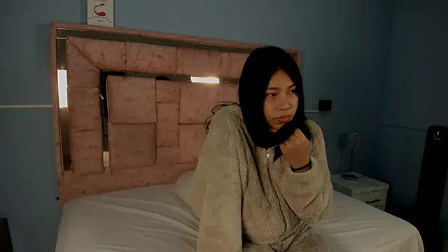 LICKY LOV online show from 10.09.25