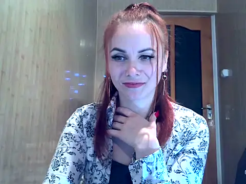 Snapshot of Kisa26311 chatting on 12.05.25 Kisa26311 online show from 12.05.25