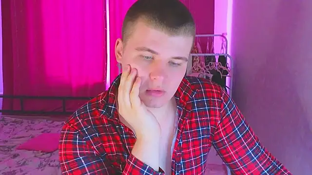 kittenmurr online show from 03.15.26