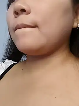 UUa333 online show from 09.25.25